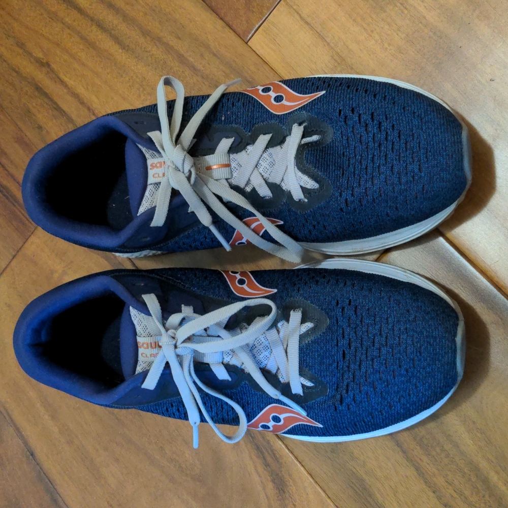 Saucony clarion 2 running shoes